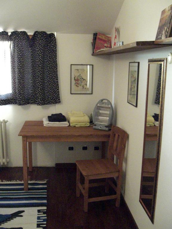 Casa Alle Coste Camere In Affitto Масса-Мариттіма Номер фото